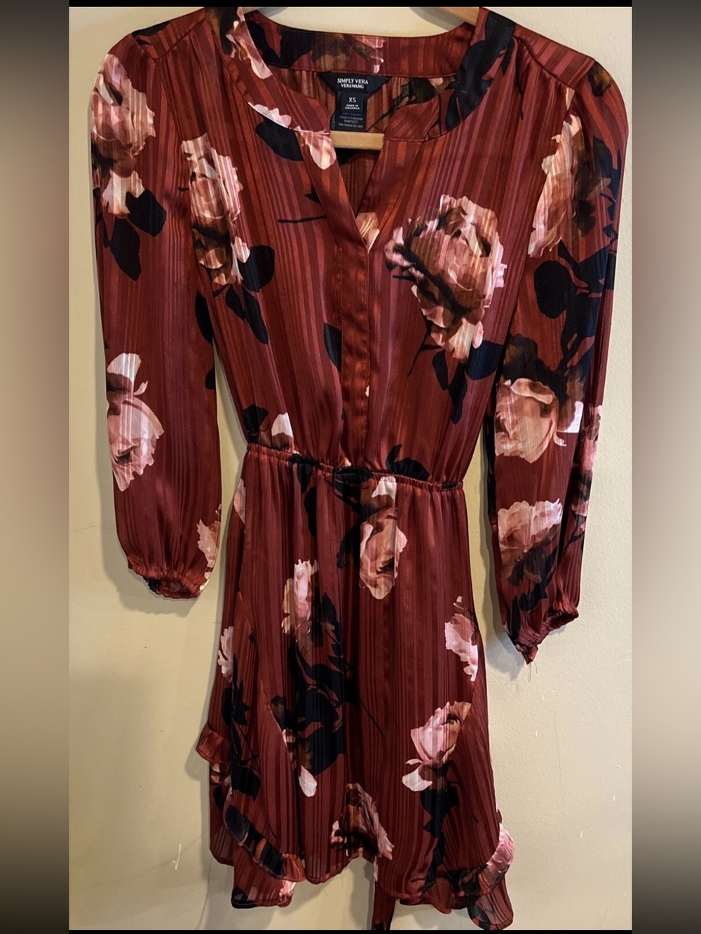SIMPLY VERA Vera Wang Rust Brick Floral Long Sleeve, Valentines Dress